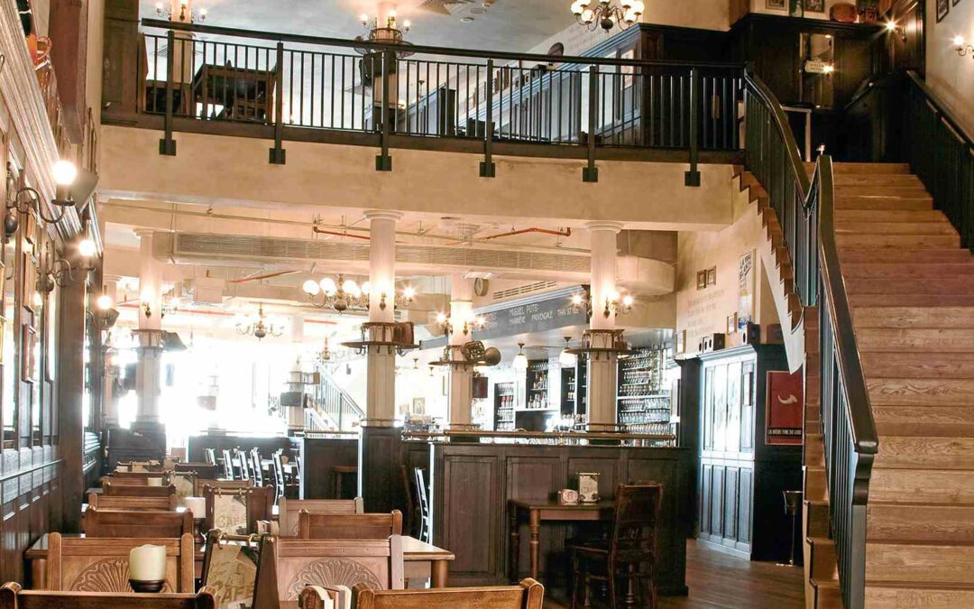 Immersive Ambiance: Reliving the 18th Century Experience at Belgian Beer Café