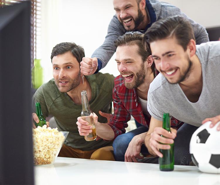 Best Sports Bars in Dubai: Watch Live Games with Cold Beer!