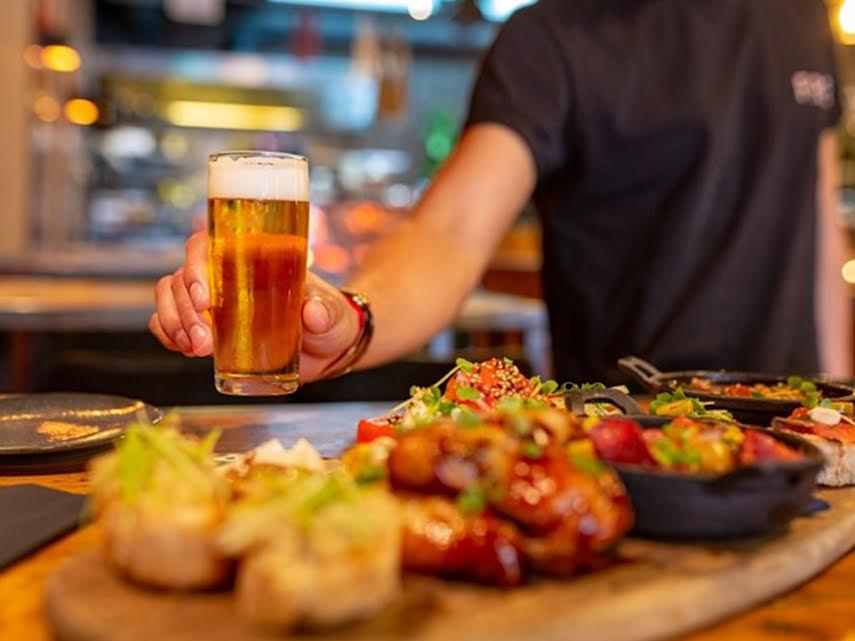 Pouring Perfection! Where to Find the Best Beer in Dubai