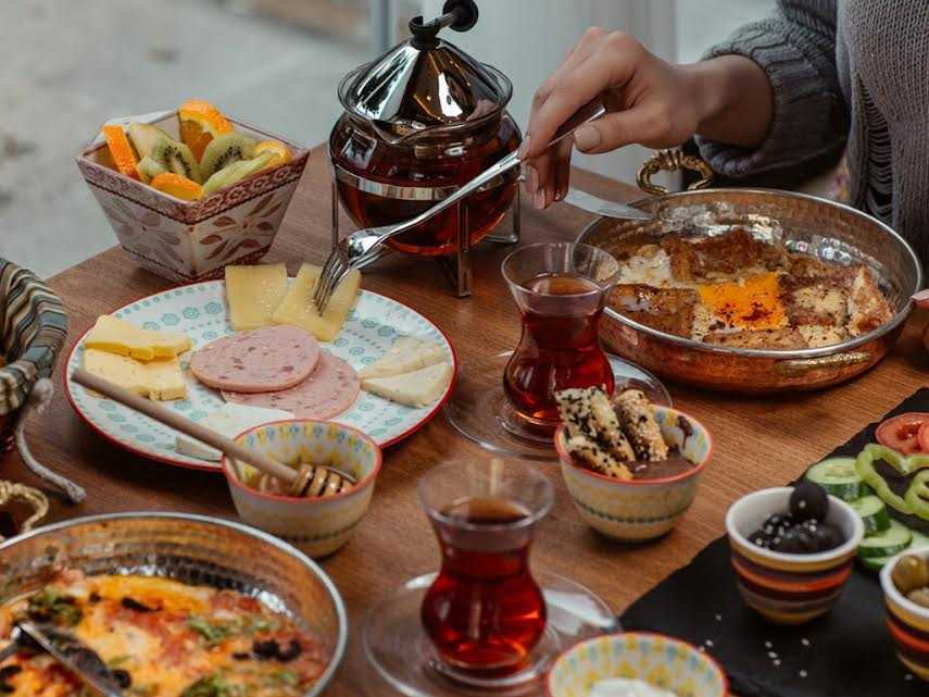 Uncorking the Best Brunch in Barsha Heights